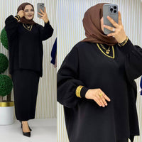أسود