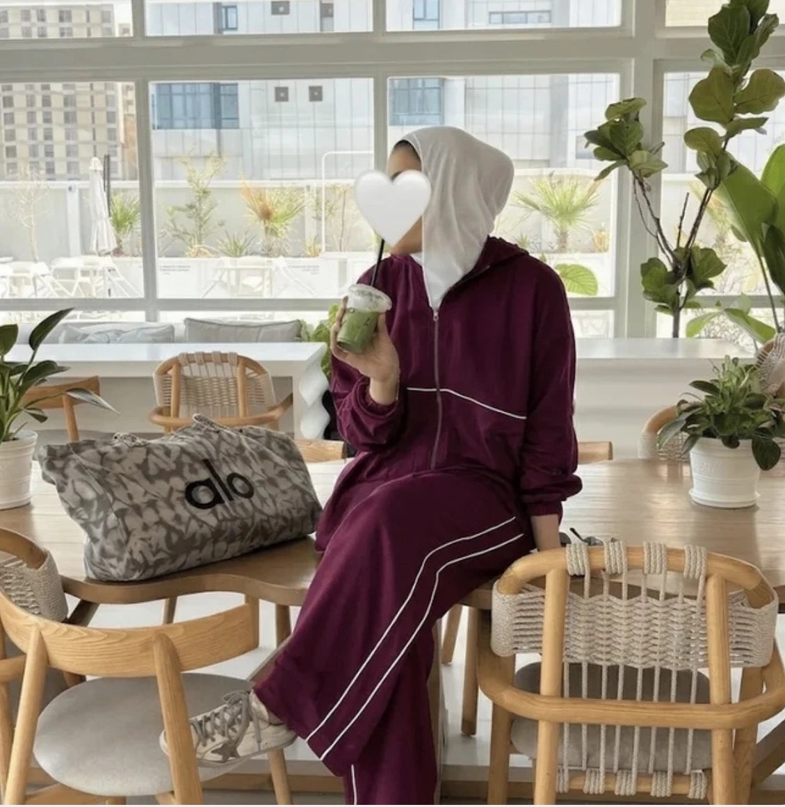 Ensemble Chic & Sporty 2 Pièces - طقم أنيق وعصري قطعتين